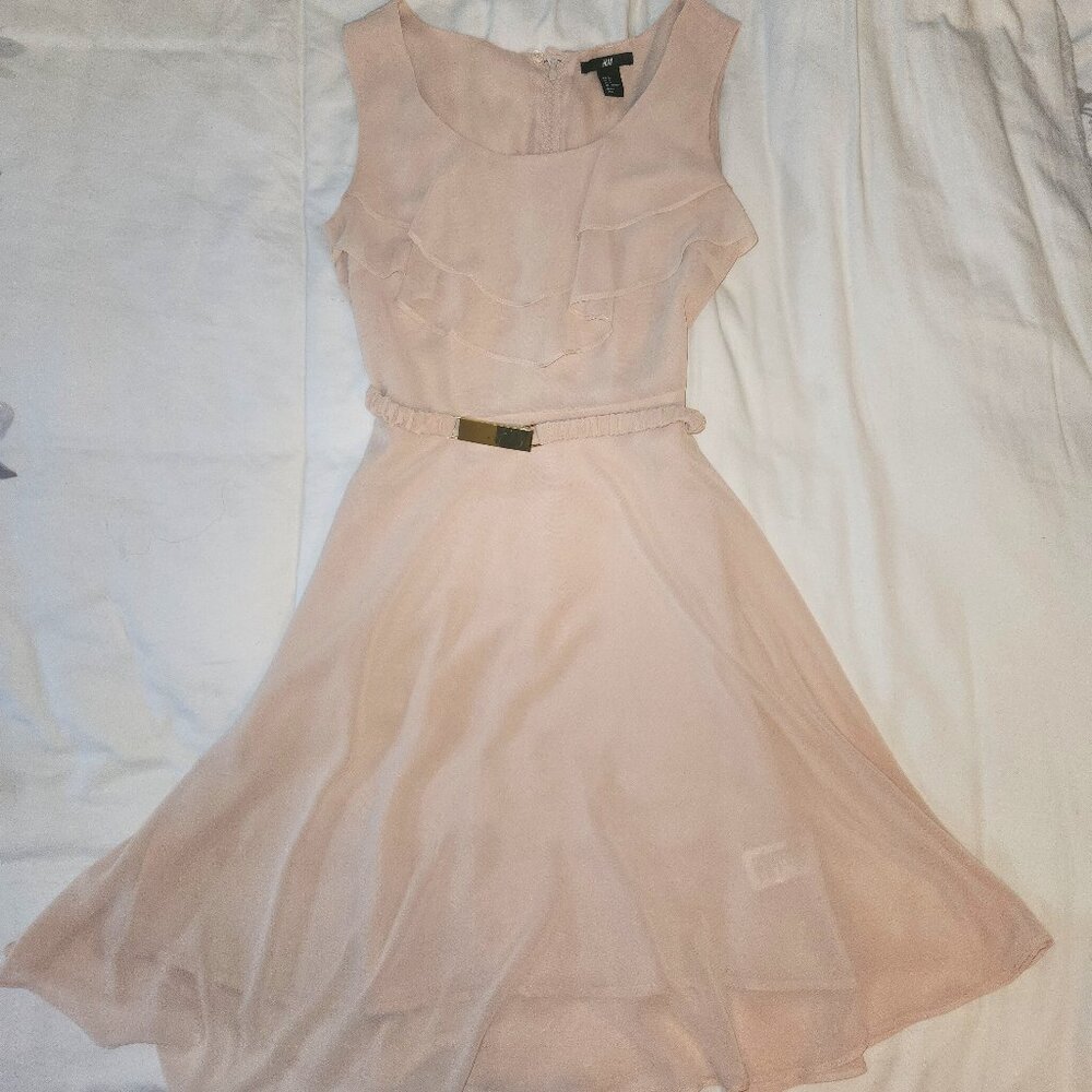 H&M Size 4 Blush dress